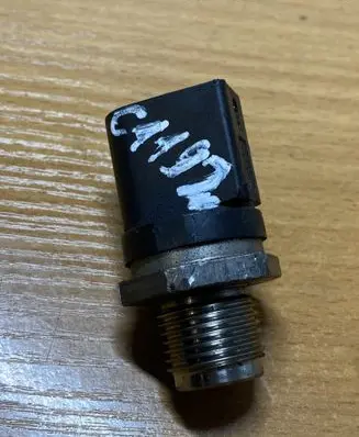 Fuel pressure sensor