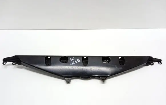 Top upper radiator support slam panel