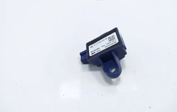 Mercedes-Benz E W212 Airbag deployment crash/impact sensor A2128205026 5WK43873