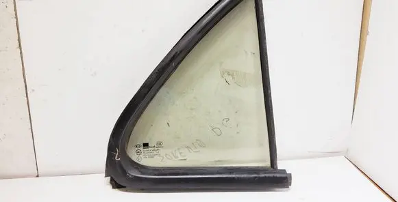 KIA Sorento Rear vent window glass 43R00240 835723E000 A004314