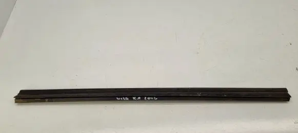 Mercedes-Benz S W126 Rear door glass trim molding