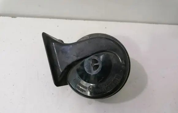 BMW 5 E60 E61 Horn signal 0092018