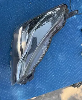 Toyota Yaris Headlight/headlamp YARIS3