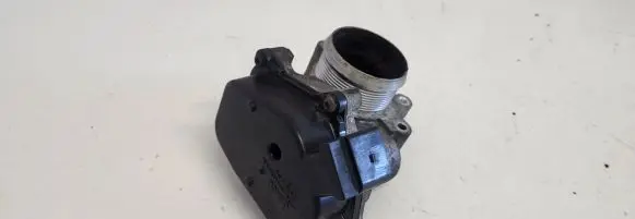 Skoda Fabia Mk2 (5J) Throttle valve 03L128063Q GMD325
