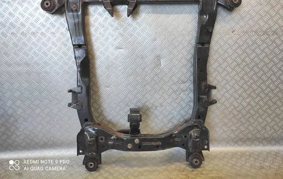 Opel Astra J Front subframe 13470622
