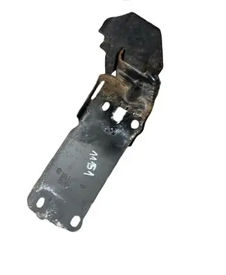 BMW 3 E90 E91 Radiator support slam panel bracket 23781010
