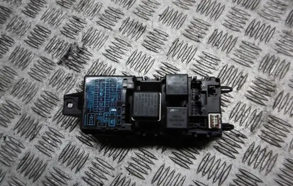 Mitsubishi Space Star High voltage junction box 