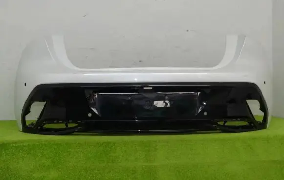 Peugeot 308 Front bumper 90880000003