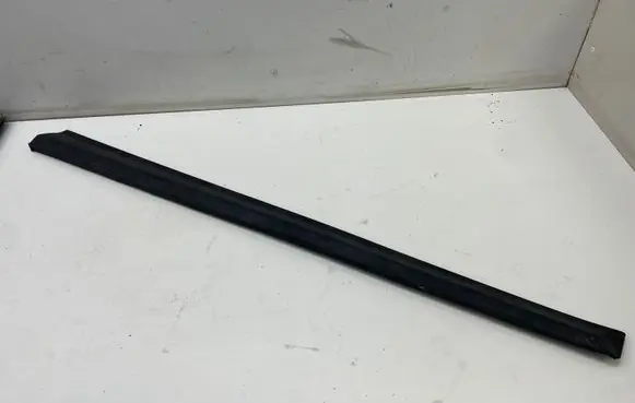KIA Xceed Front door trim (molding) 87722J7CA0