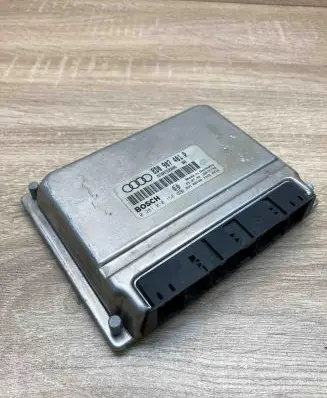 Audi A4 S4 B6 8E 8H Engine control unit/module ECU 8D0907401P 0281010158