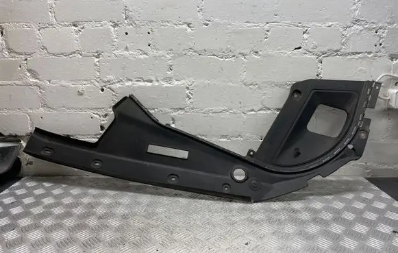 BMW 5 GT F07 other engine part 7042984