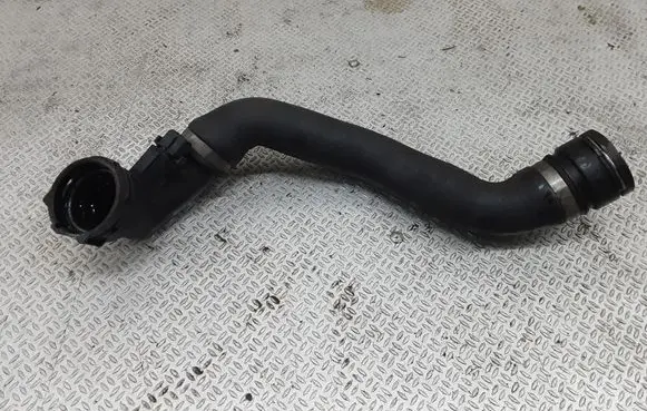 BMW X5 E53 Engine coolant pipe/hose