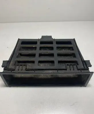 Volkswagen Golf IV Glove box 1J0857058A