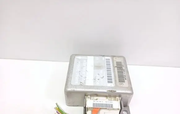 Audi A4 S4 B5 8D Airbag control unit/module 8A0959655A 0285101086