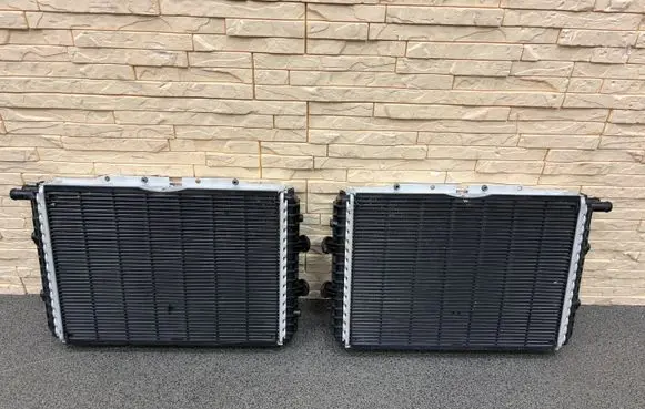McLaren 765LT Spider Coolant radiator 16LA604CP 16LA603CP
