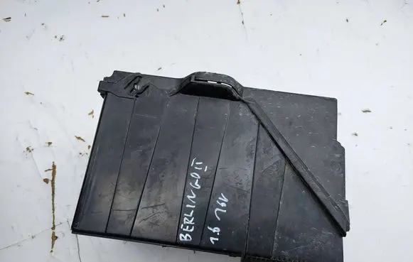 Citroen Berlingo Battery box tray 9663615380