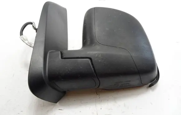 Front door electric wing mirror