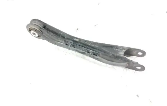 Rear control arm