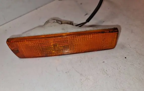 Front indicator light