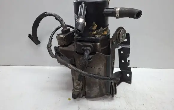Fiat Scudo Power steering pump S27612413 1401440980