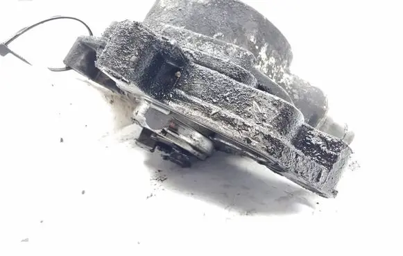 Audi A3 S3 8L Vacuum pump 038145101B