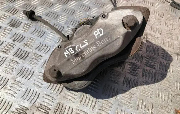 Mercedes-Benz CLS C218 X218 Front brake caliper