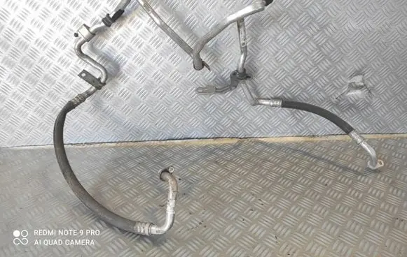 Renault Trafic III (X82) Air conditioning (A/C) pipe/hose 924807649R