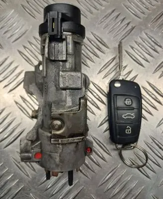 Audi A4 S4 B7 8E 8H Ignition lock 4B0905851P 8E0837220Q