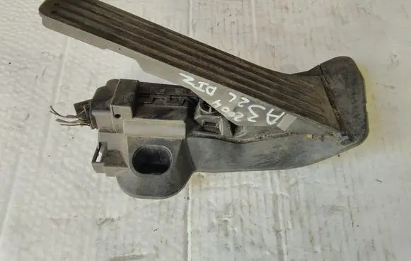 Audi A3 S3 8P Accelerator throttle pedal 1K2721503J 6PV00874500