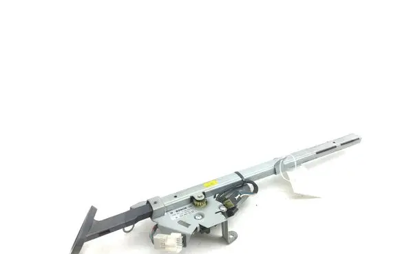 Mercedes-Benz CLK A209 C209 Seat belt adjustment motor 2038600282