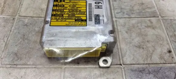 Toyota RAV 4 (XA20) Airbag control unit/module 8917042160 1523006912