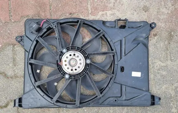Opel Mokka X Electric radiator cooling fan 16471481 623118