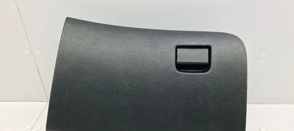 Nissan Qashqai Glove box