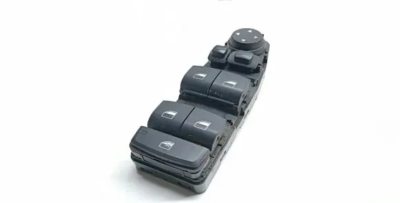 BMW 5 F10 F11 Electric window control switch 9241955