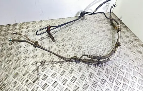 Gearbox oil cooler pipe/hose