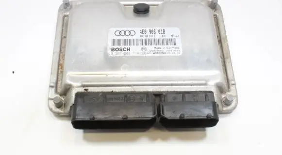 Audi A8 S8 D5 Engine control unit/module 4E0906018 0261208714