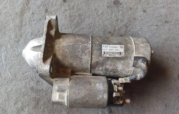 Opel Zafira B Starter motor M001T30071 55353857 5G21