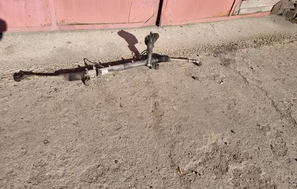 Volvo V50 Steering rack 30723635