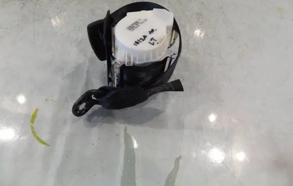 Seat Ibiza IV (6J,6P) Rear seatbelt 6J0857805A