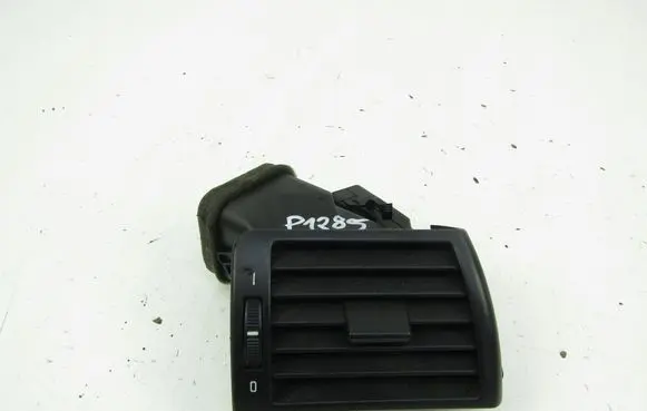 BMW 3 E46 Dash center air vent grill 
