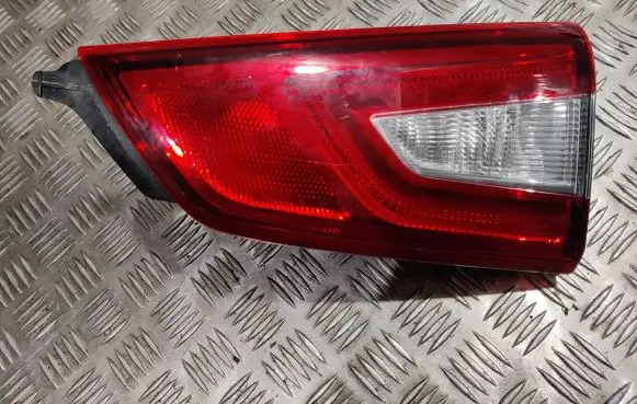 Nissan Qashqai Tailgate rear/tail lights 265504EA5A 265504EA5B 22618013
