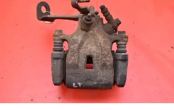 Rear brake caliper
