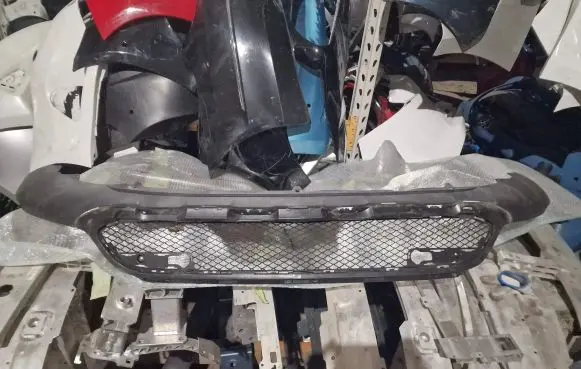 Mercedes-Benz GLC X253 C253 Front bumper lower grill A2538850565