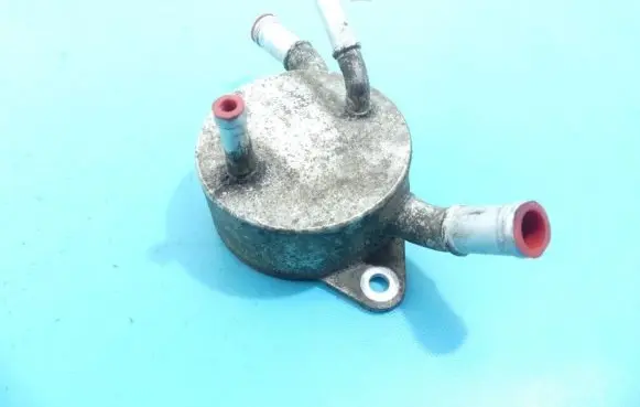 Engine oil radiator