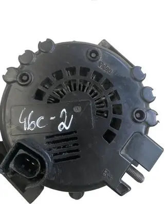Mercedes-Benz Vito Viano W639 Generator/alternator 820626