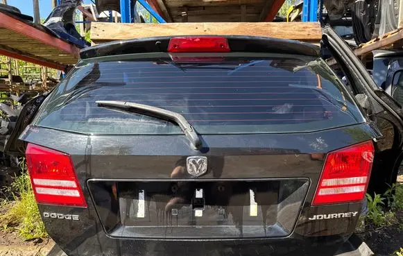 Dodge Journey Tailgate/trunk/boot lid