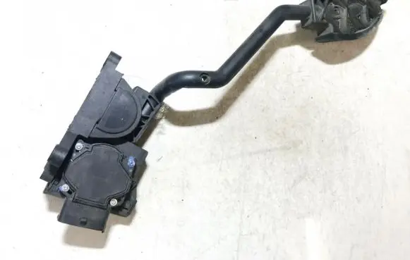 Alfa Romeo 147 Accelerator throttle pedal 0280752231 46803400