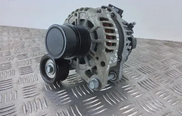 Hyundai i20 (BC3 BI3) Generator/alternator 3730007450 61011061