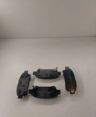 Toyota Avensis T250 Brake pads (front) LP1710