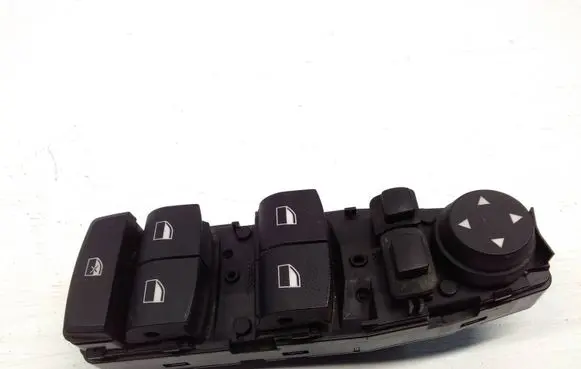 BMW 5 F10 F11 Electric window control switch 9241955